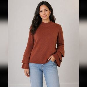 STACCATO Layered Bell Sleeve Sweater Small